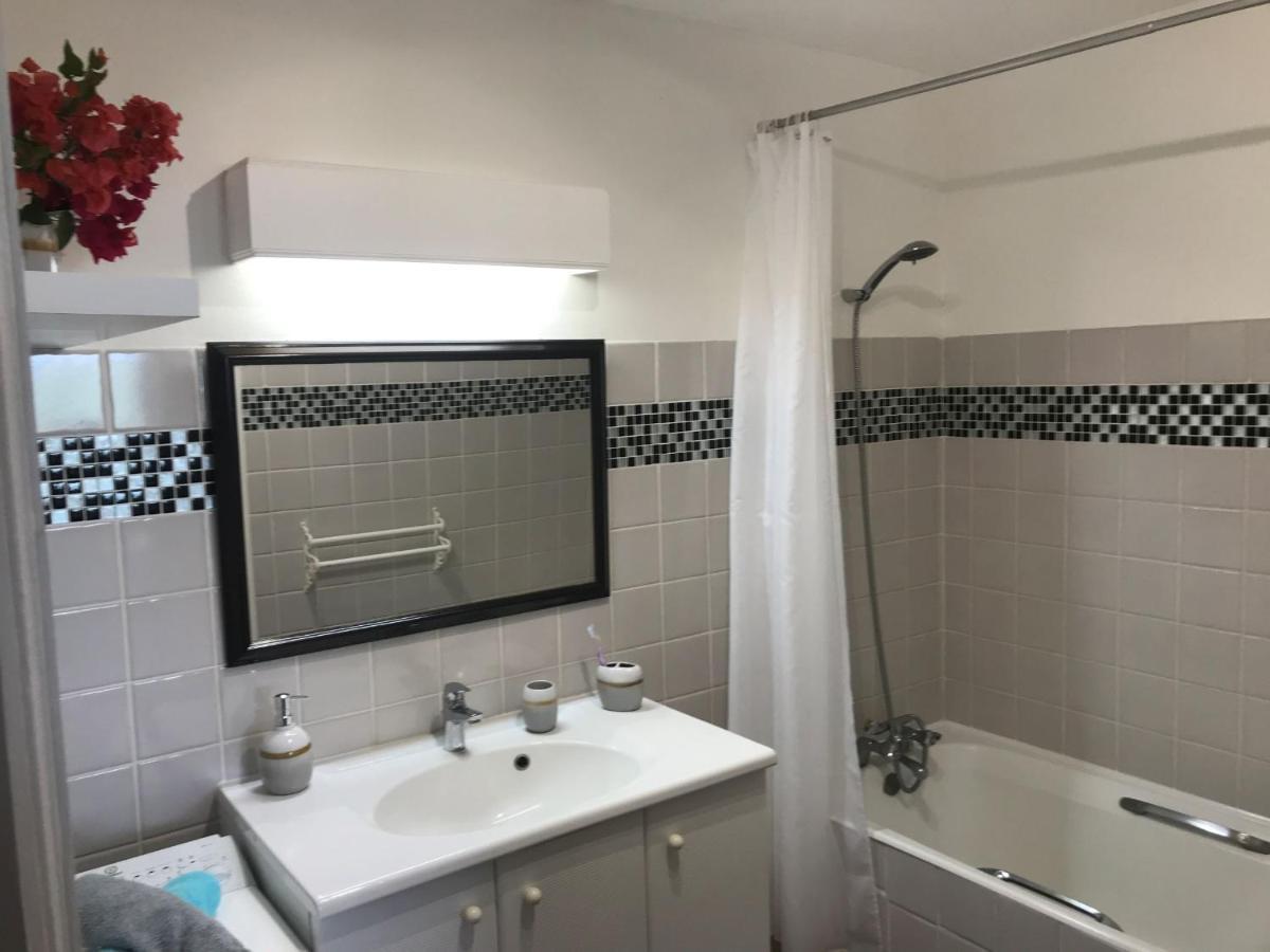 סן-פרנסואה Studio Mojito Vue Mer,Piscine Avec Cuve Eau Et Acces Plage Et Piscine Anse Des Rochers מראה חיצוני תמונה