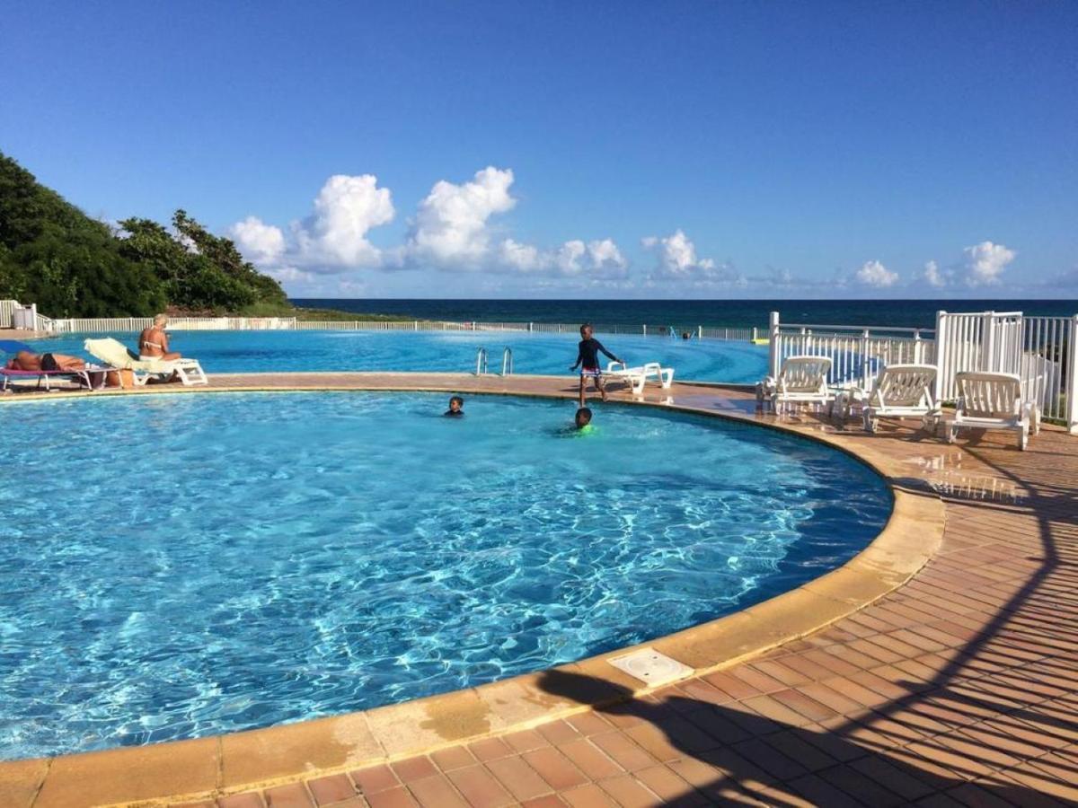 סן-פרנסואה Studio Mojito Vue Mer,Piscine Avec Cuve Eau Et Acces Plage Et Piscine Anse Des Rochers מראה חיצוני תמונה